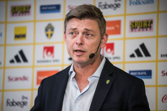 Head coach Jon Dahl Tomasson of the Swedish national