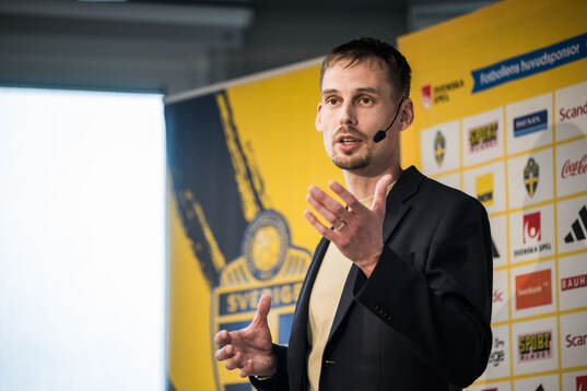 Daniel Bäckström, head coach of the Swedish under-21