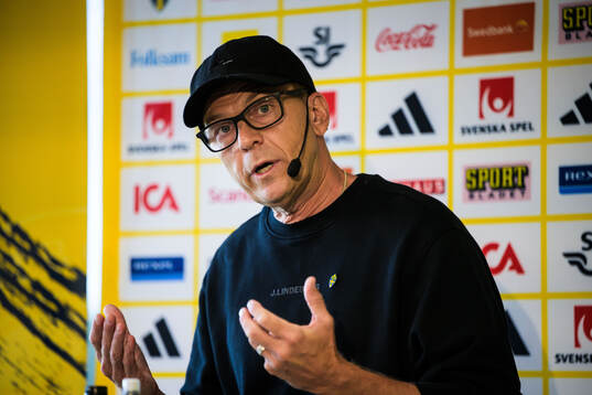 Head coach Tony Gustavsson of the Swedish women's national