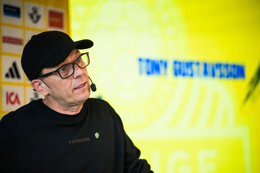 Head coach Tony Gustavsson of the Swedish women's national