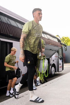 Goalkeeper Andreas Linde