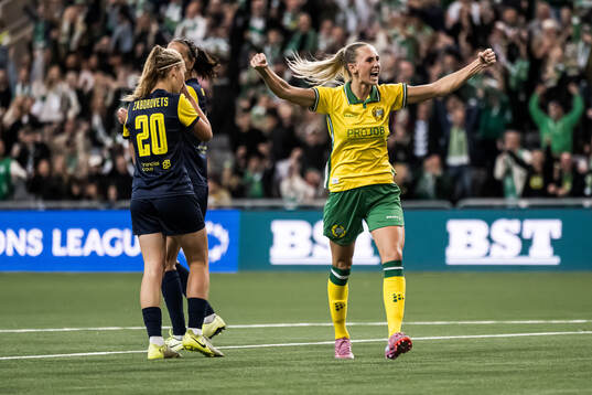 Ellen Wangerheim of Hammarby celebrates
