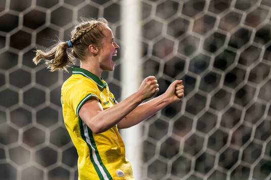 Julie Blakstad of Hammarby celebrates