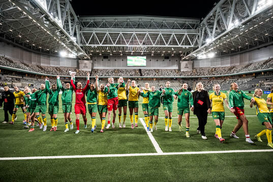 Players of Hammarby celebrate