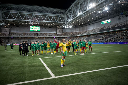 Julie Blakstad of Hammarby celebrates
