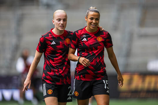 Anna Sandberg and Celin Bizet Donnum of Manchester United