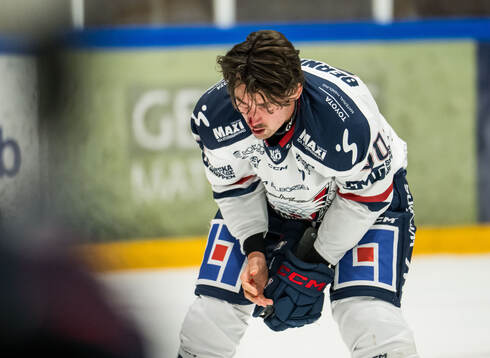 Linköpings David Bernhardt lämnar isen