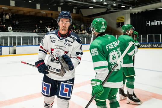 Linköpings David Bernhardt deppar