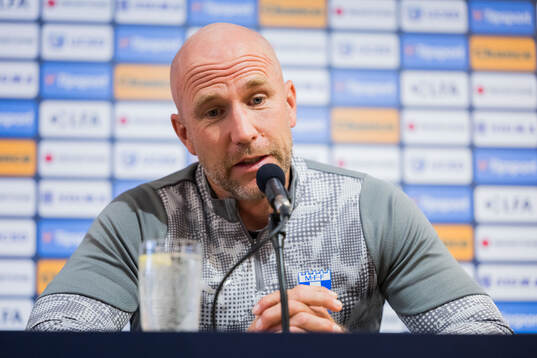 Head coach Henrik Rydström