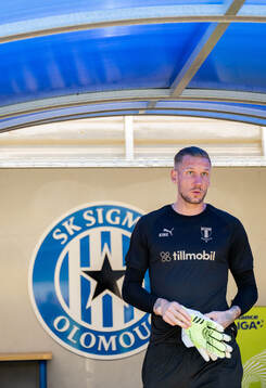 Goalkeeper Robin Olsen