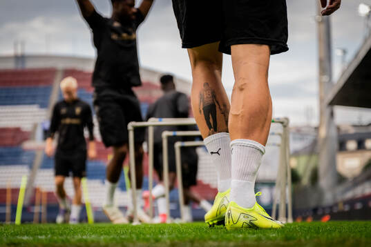 Pontus Jansson with a tattoo
