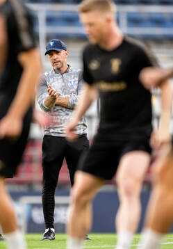 Head coach Henrik Rydström