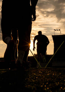 Pontus Jansson in silhouette