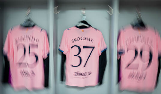 The kits of Gabriel Busanello, Adrian Skogmar and Sead