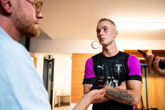Daniel Gudjohnsen of Malmö FF is being interview