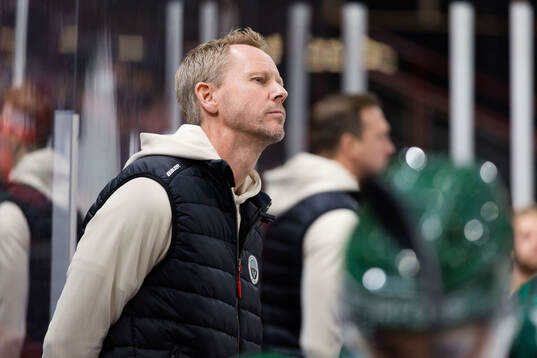 Head coach Robert Ohlsson of Frölunda