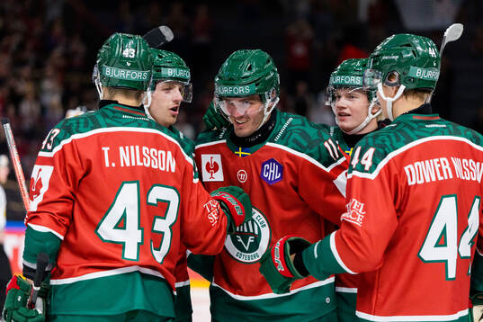 Max Lindholm of Frölunda celebrates