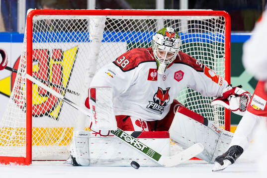 Goaltender Samuel Harvey of Bolzano