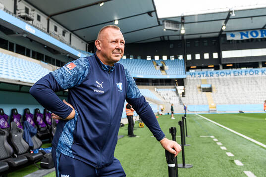 Malmö FFs team manager Anders Nilsson