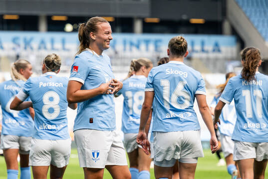 Malmö FFs Sara Kanutte Sørensen Fornes jublar med