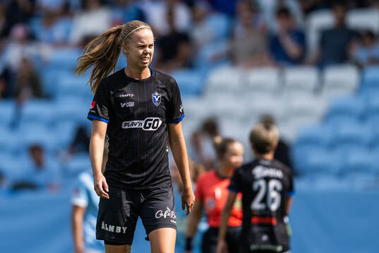 Växjö DFFs Elin Nilsson deppar
