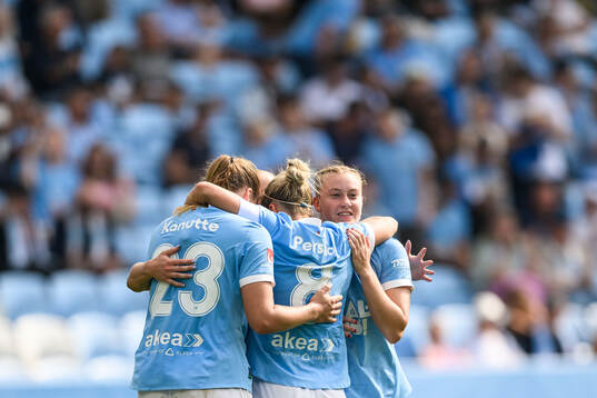 Malmö FFs Mia Persson jublar