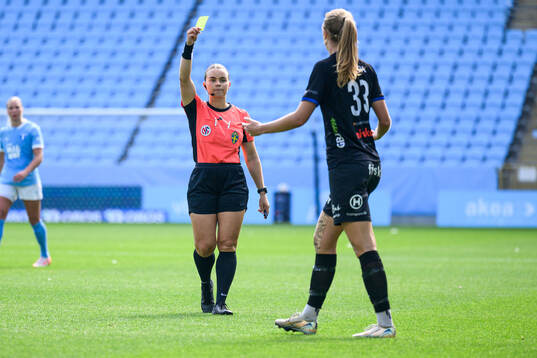 Domare Maren Hatletvedt, Norge i samtal med Växjö DFFs