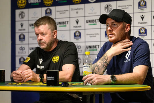 Mjällbys tränare Anders Torstensson och Halmstads