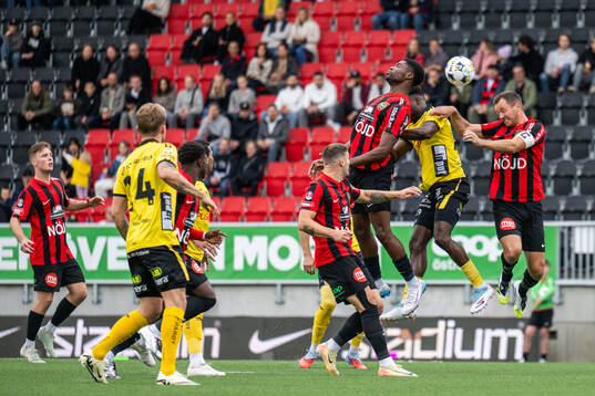 Brommapojkarnas Ezekiel Alladoh och Even Hovland