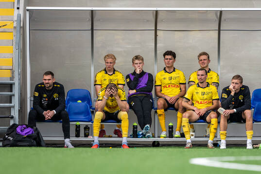 Elfsborgs spelare deppar på bänken