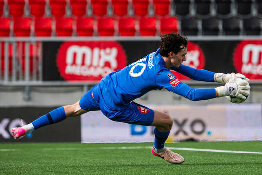Brommapojkarnas målvakt Leo Cavallius