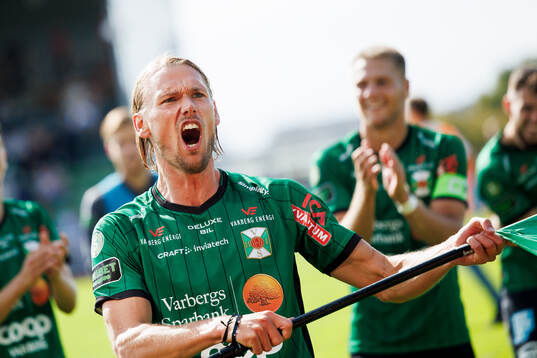 Varbergs Hampus Zackrisson jublar