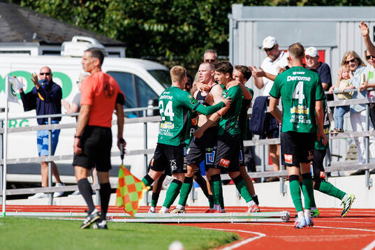 Varbergs Anton Liljenbäck jublar