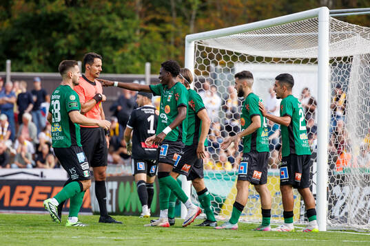 Varbergs spelare jublar