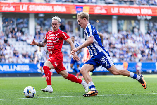 Värnamos Kent-Are Antonsen och IFK Göteborgs Max Fenger