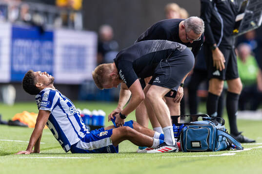 IFK Göteborgs Thomas Santos får vård