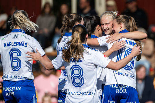 IFK Norrköpings Wilma Leidhammar jublar