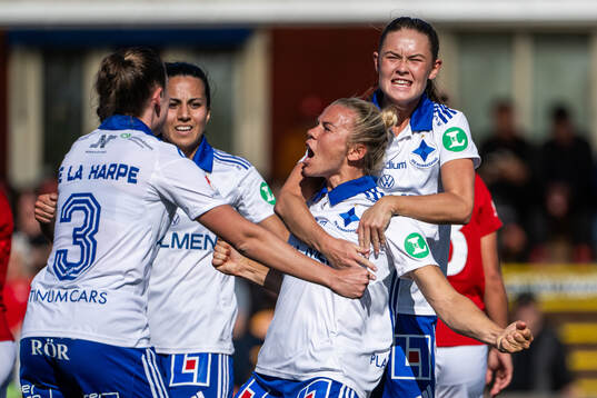 IFK Norrköpings Jessica Wik och Svea Rehnberg jublar