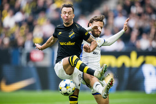 AIKs Bersant Celina och Sirius Simon Sandberg