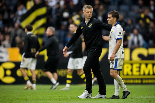 AIKs tränare Mikkjal Thomassen och Sirius Leo Walta