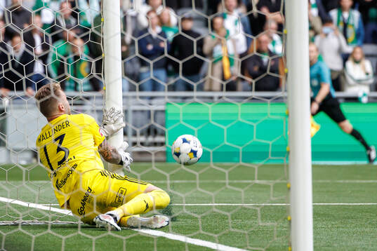 Östers målvakt Robin Wallinder