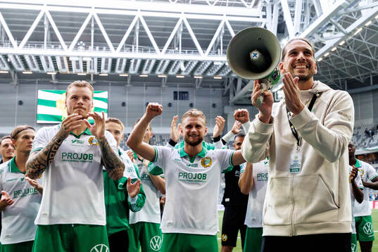 Hammarbys Victor Eriksson, Simon Strand och Nikola Vasic