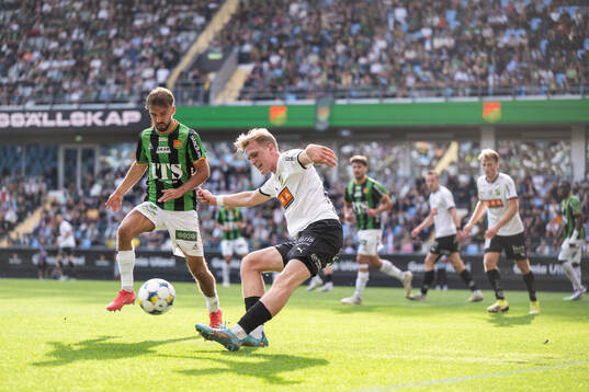 GAIS Edvin Becirovic och Häckens Lasse Madsen
