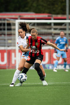 Djurgårdens Camille Ashe och Brommapojkarnas Louise