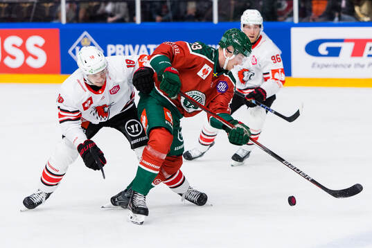 Raphael Prassl of Lausanne and Linus Högberg of Frölunda