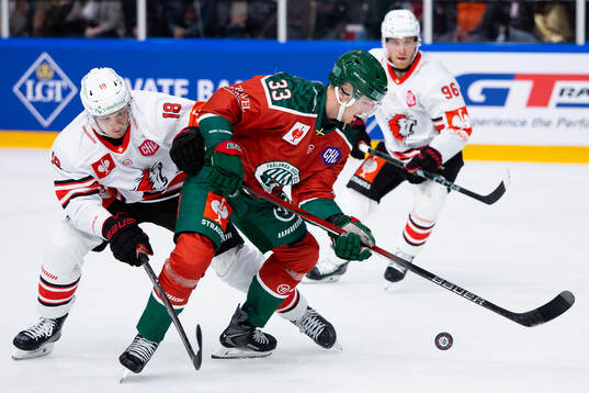 Raphael Prassl of Lausanne and Linus Högberg of Frölunda