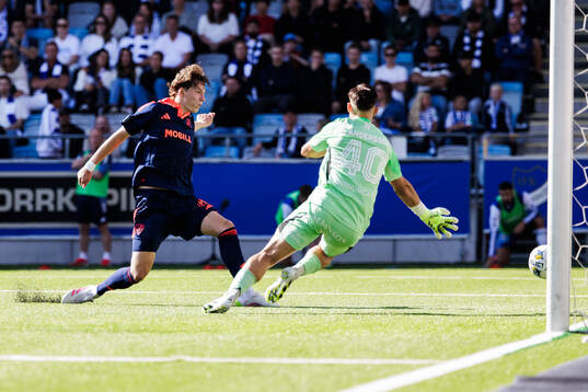 Djurgårdens August Priske Flyger gör 0-2 på IFK