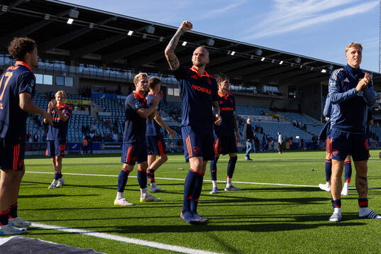 Djurgårdens Adam Ståhl jublar