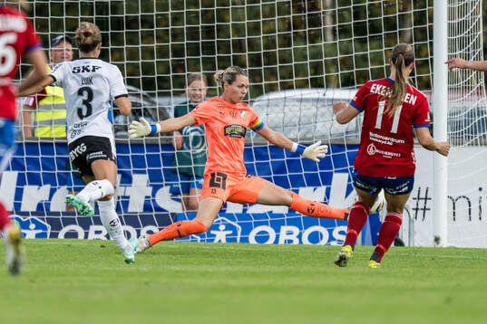 Häckens målvakt Jennifer Falk