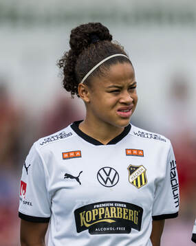 Häckens Felicia Schröder